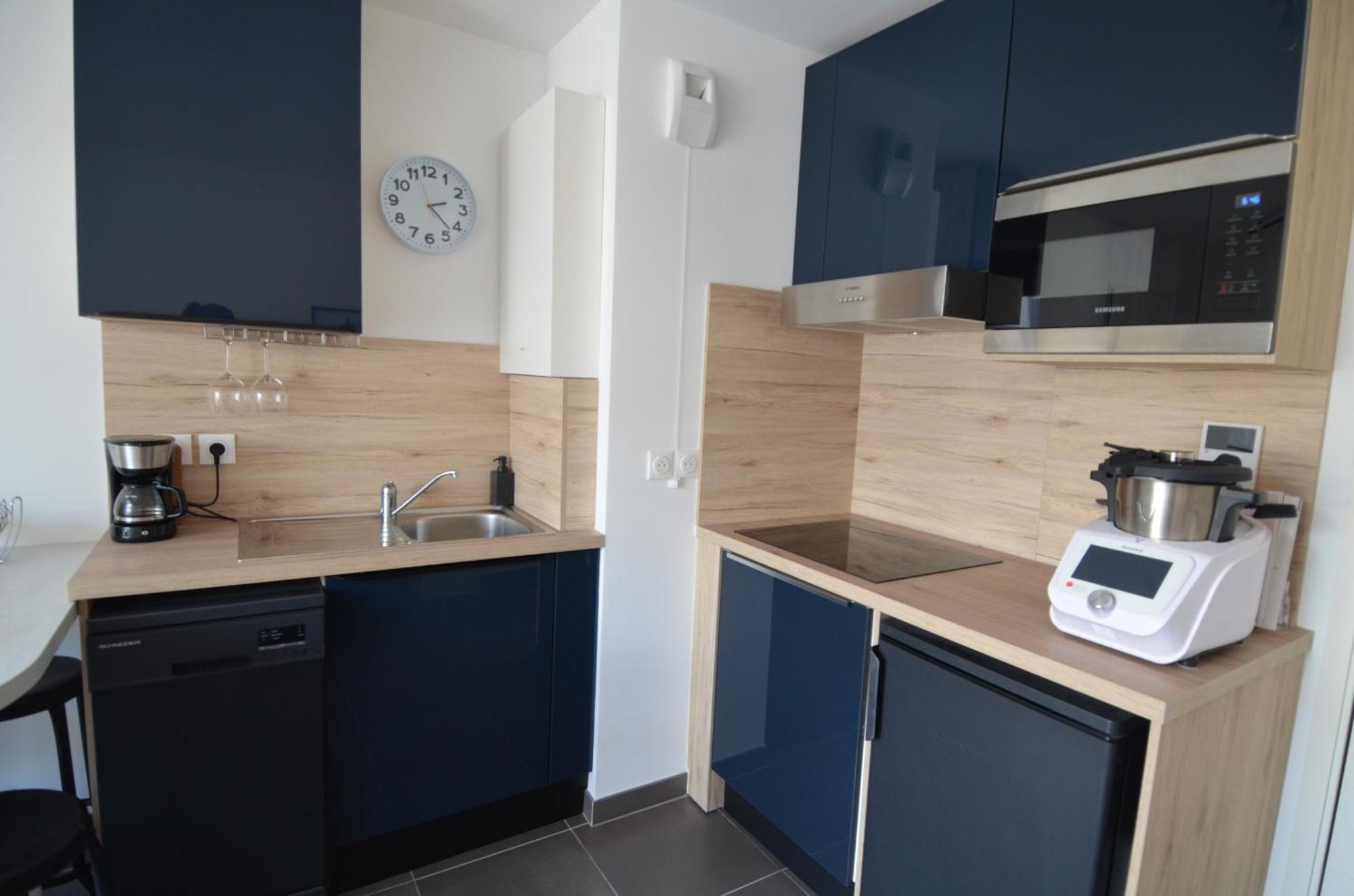 Villa Smolett - Appartement Cosy Au Coeur Du Quartier Du Port 니스 외부 사진