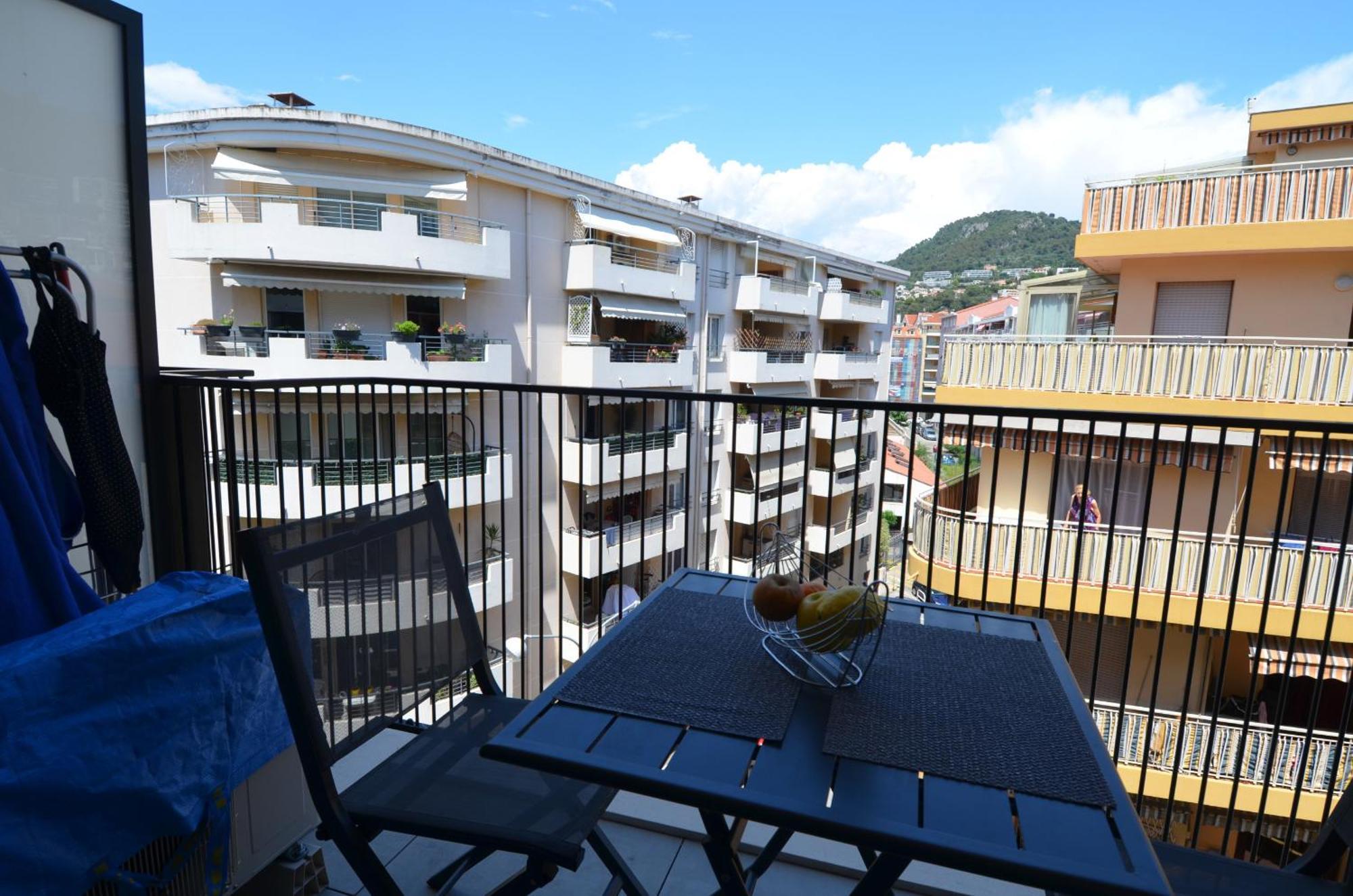 Villa Smolett - Appartement Cosy Au Coeur Du Quartier Du Port 니스 외부 사진